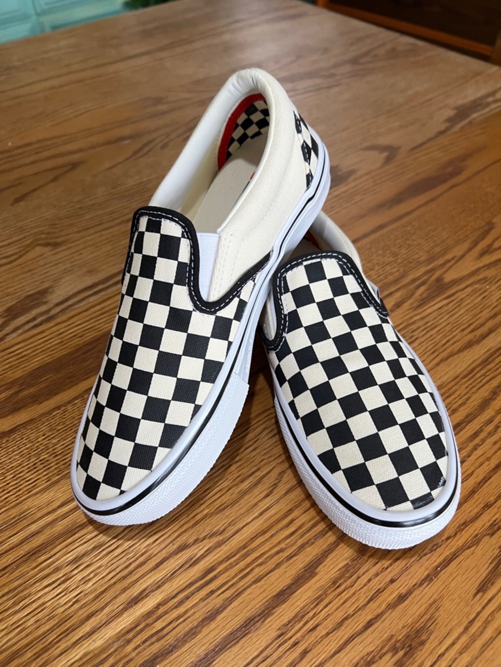 Vans Classic Black & White Checkerboard Slip-On Shoes Men’s 6, Wmns 7.5